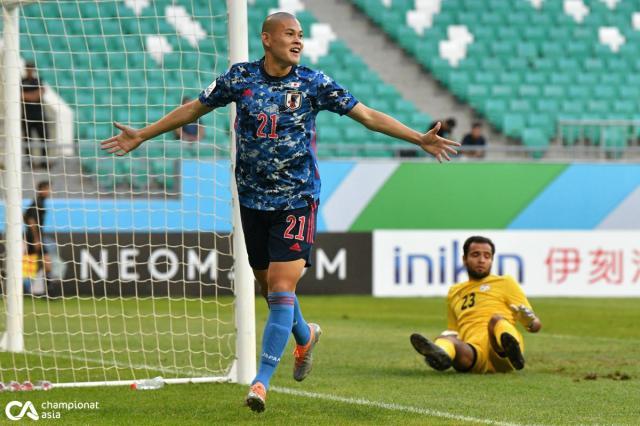 1655123481930053698.jpg 日本U21队21号高中锋中岛大嘉身高1.88米.jpg